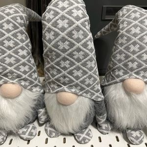 New Gnomes-gray